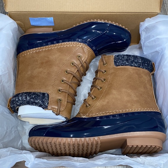 Evi Duck Boot 6.5 - Picture 6 of 6